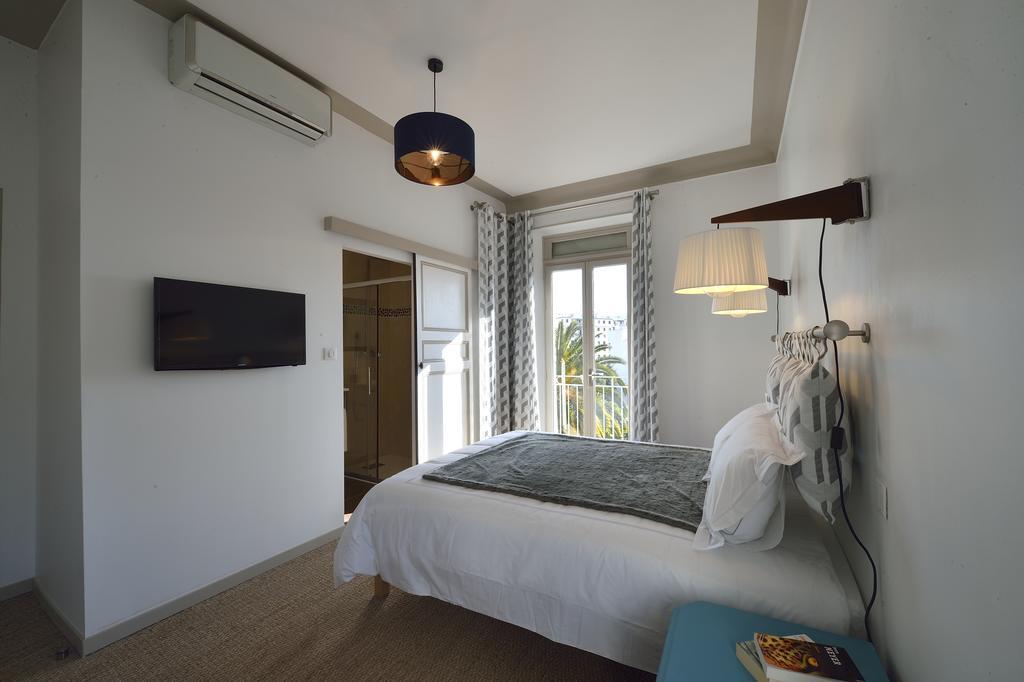 Queen Room with Balcony